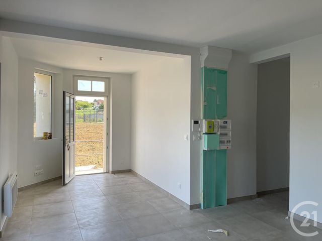 Afficher la photo en grand Appartement F3 à vendre - 3 pièces - 53.28 m2 - RESSONS SUR MATZ - 60 - PICARDIE - Century 21 Infinity