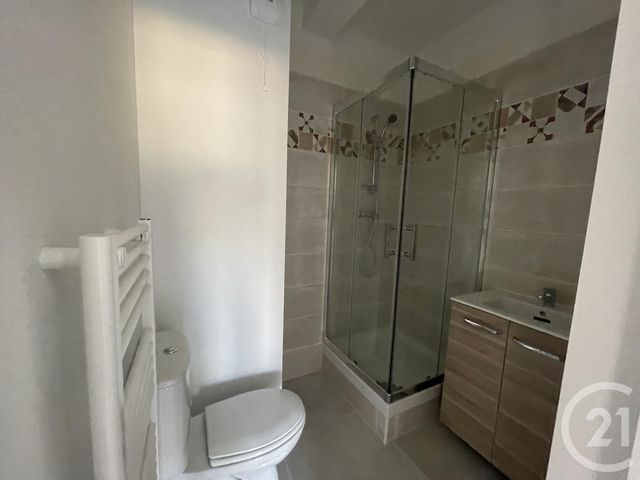 Afficher la photo en grand Appartement F3 à vendre - 3 pièces - 53.28 m2 - RESSONS SUR MATZ - 60 - PICARDIE - Century 21 Infinity