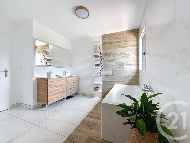 Afficher la photo en grand maison à vendre - 5 pièces - 188.8 m2 - VILLERS SUR COUDUN - 60 - PICARDIE - Century 21 Infinity