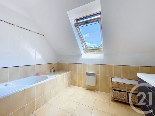 Afficher la photo en grand maison à vendre - 6 pièces - 143.87 m2 - RICQUEBOURG - 60 - PICARDIE - Century 21 Infinity