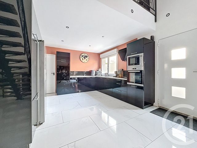 maison à vendre - 5 pièces - 146.3 m2 - MONTDIDIER - 80 - PICARDIE - Century 21 Infinity