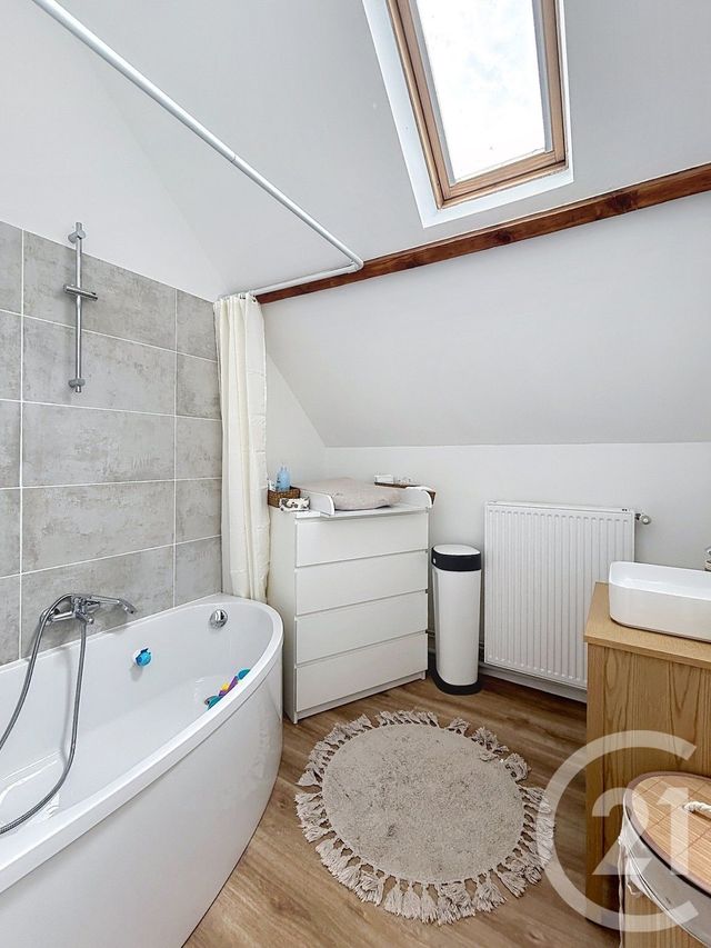 maison à vendre - 4 pièces - 135.99 m2 - CRAPEAUMESNIL - 60 - PICARDIE - Century 21 Infinity